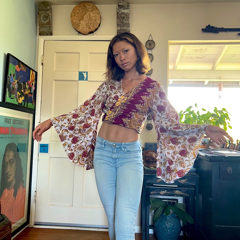 Silk patterned top, tie multiple ways